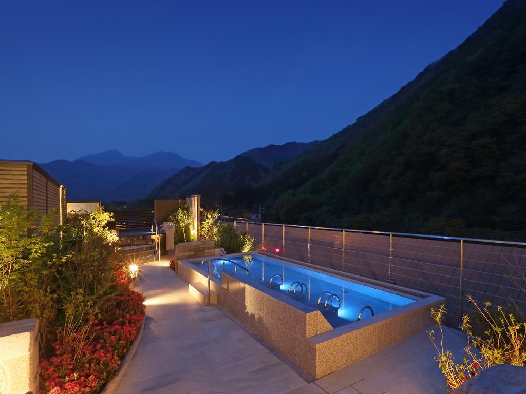 Asaya Hotel Nikko Exterior photo A rooftop onsen in Japan