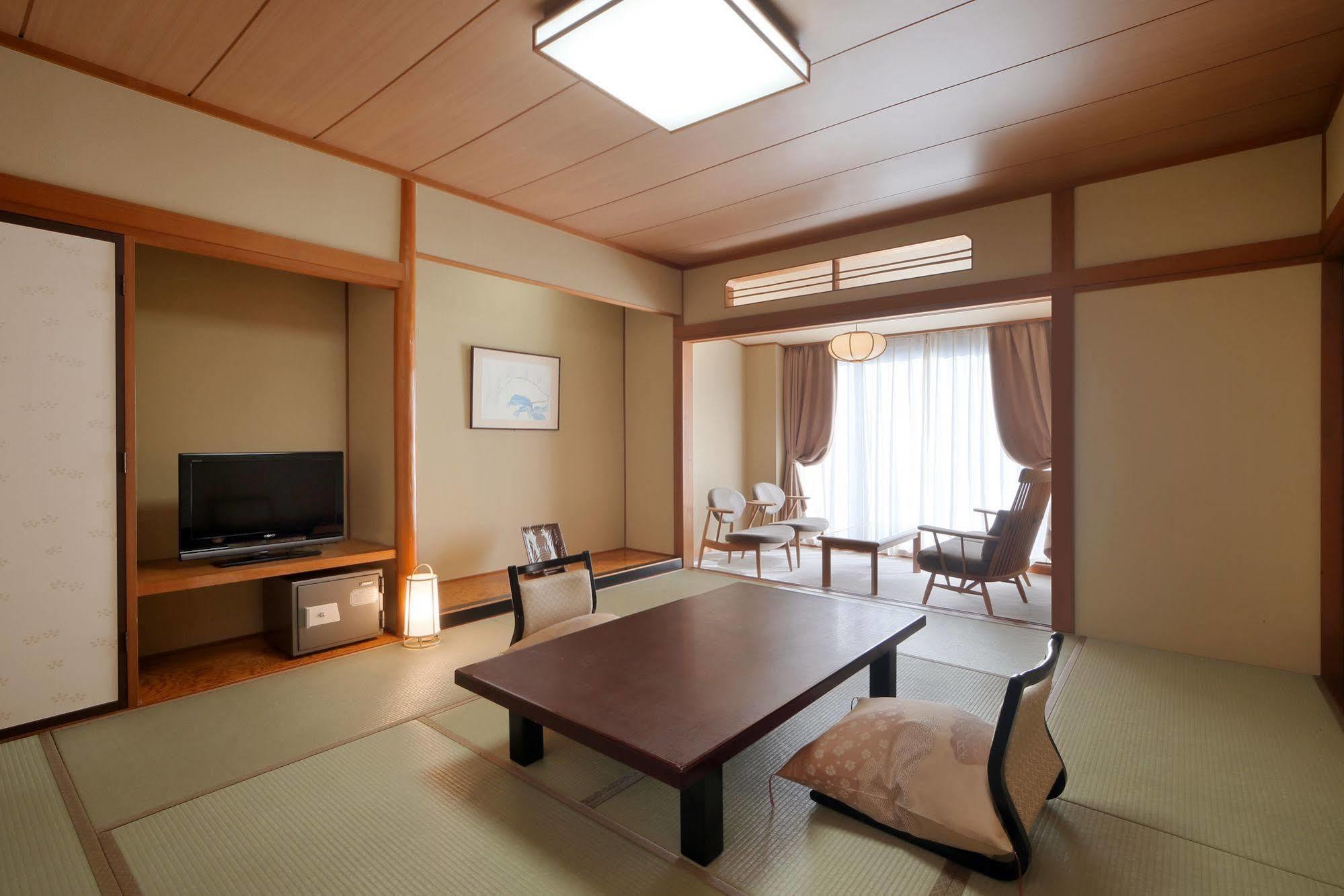 Asaya Hotel Nikko Exterior photo A Japanese-style room at a hotel in Japan